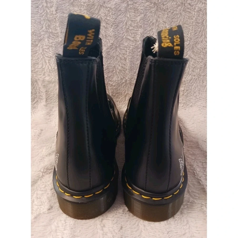 Dr. Martens x Needles Chelsea Boots 2976 Snaffle Black Leather Men's 9 Women 10 - Picture 6 of 11